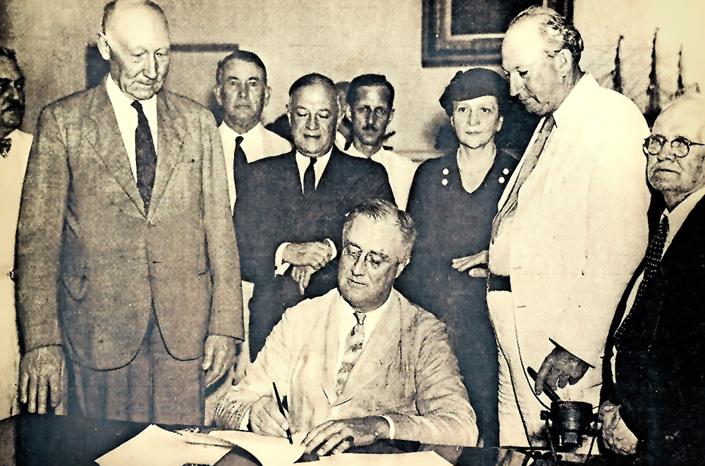 FDR signing Social Security Act